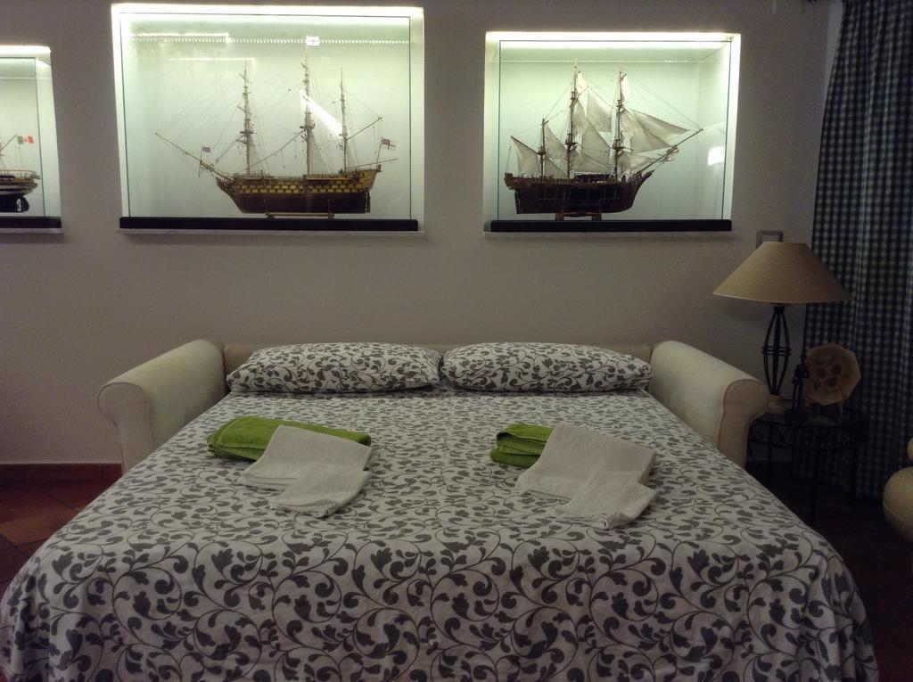Апартаменти I Tre Velieri - The Three Ships Катанія Екстер'єр фото